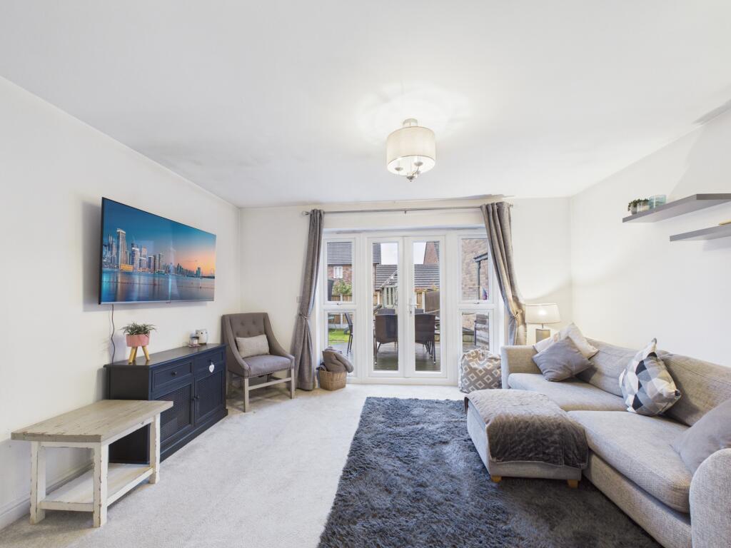Skitteridge Wood Road, Langley Country Park photo 4