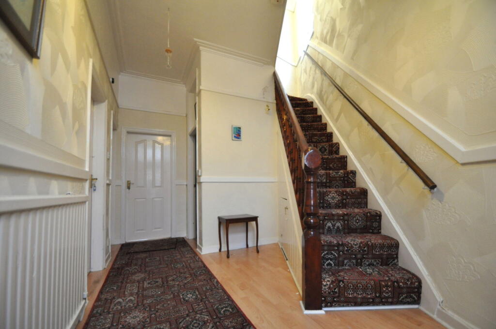 House in Wirral, Liverpool City Region - View 5