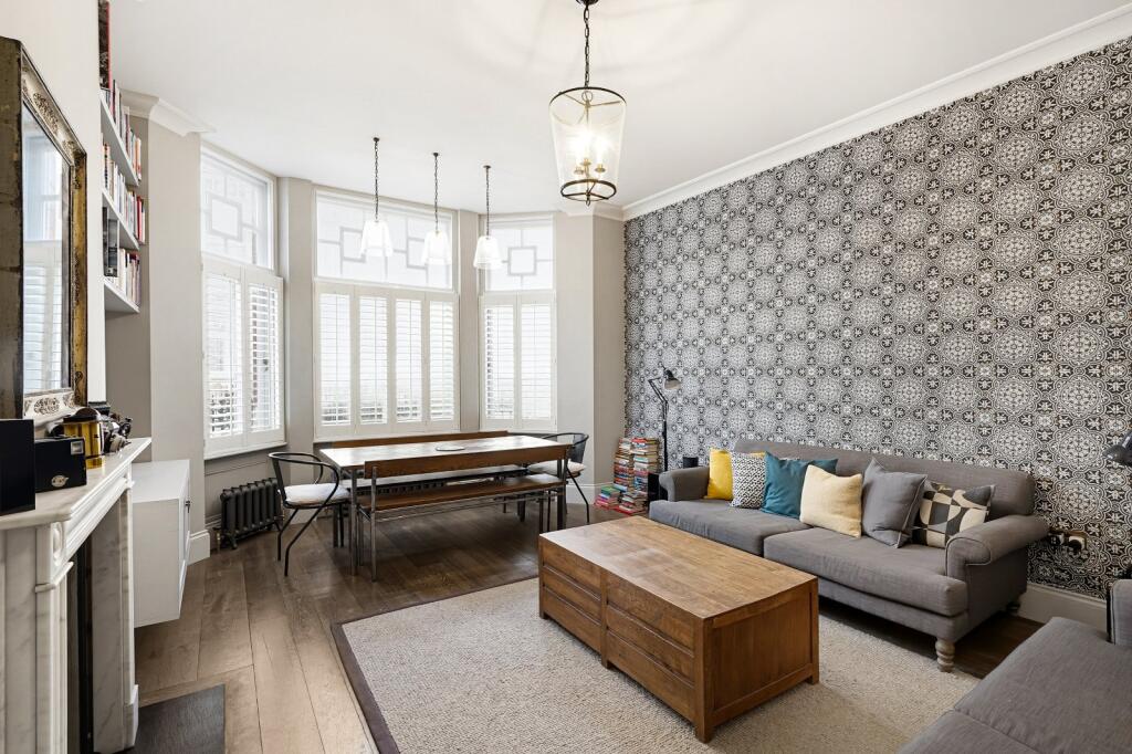 Apartment in London, City of Westminster - View 2