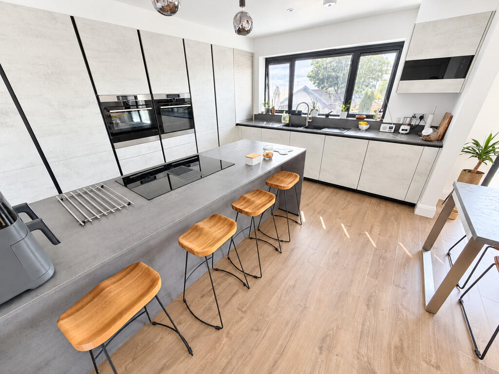 House in Brighton - View 3