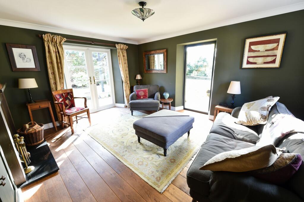 4 bed detached - Buckland Road, Bampton, OX18 image 4