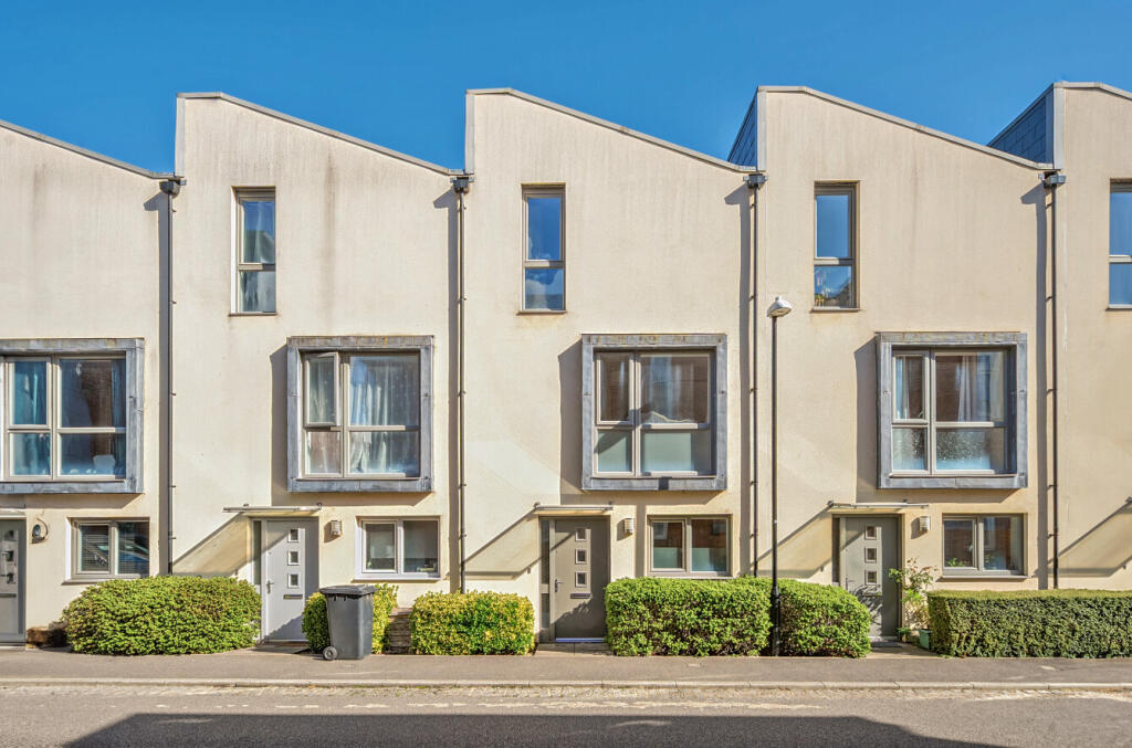 Main image of property: Longley Road, Chichester, PO19