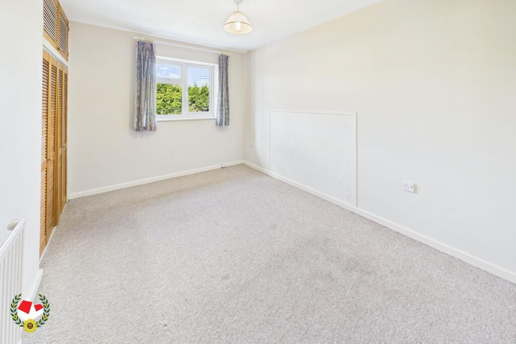House in Stroud, Hardwicke Green, Hardwicke - View 4