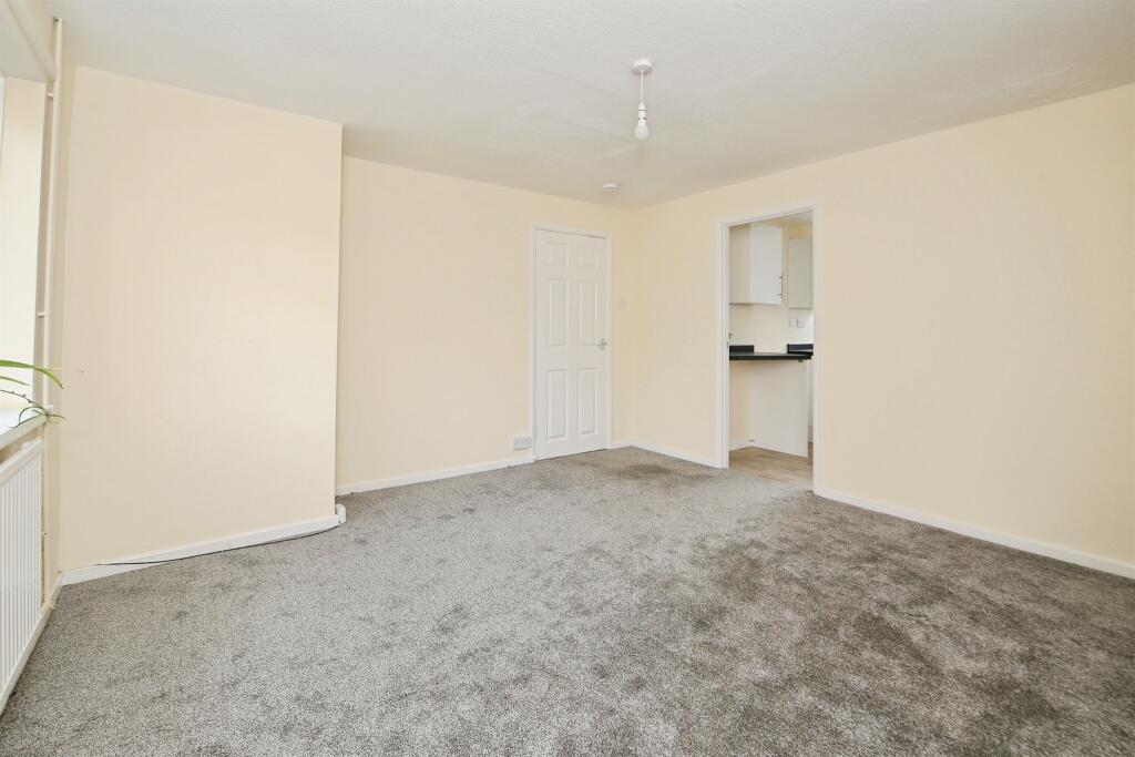 House in Peterborough - View 4