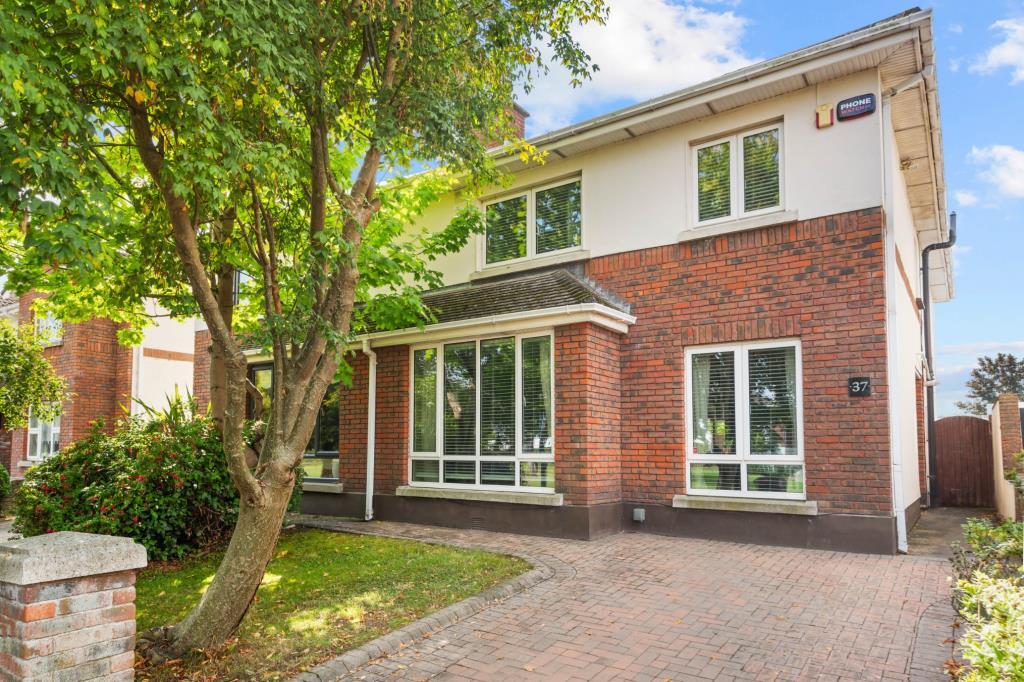 Main image of property: 37 Priory Way, Whitehall Road, Terenure, Dublin 12, D12 YK8X