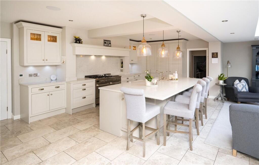 House in Leeds - View 5