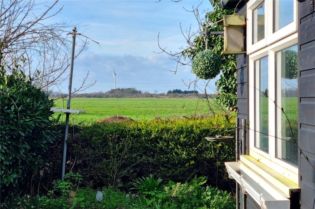 Red House Farm, Hedon, East Yorkshire, HU12 - View 2