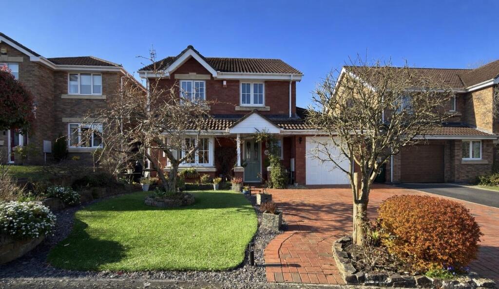 Main image of property: Potters Field, Aberdare