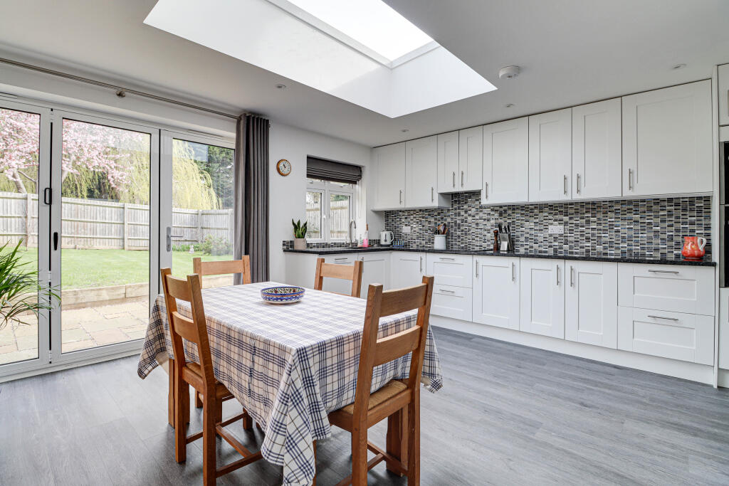 Additional image 4 of Laburnum Grove, Chiswell Green, St Albans, AL2