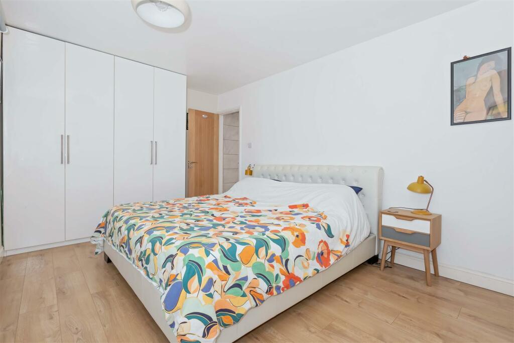 Derwent Drive, Goring-by-Sea photo 4