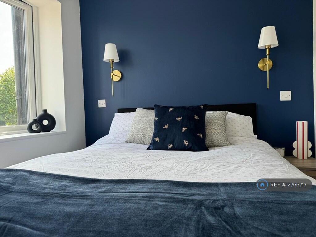 Main image of property: Castle St, Stockport, SK3