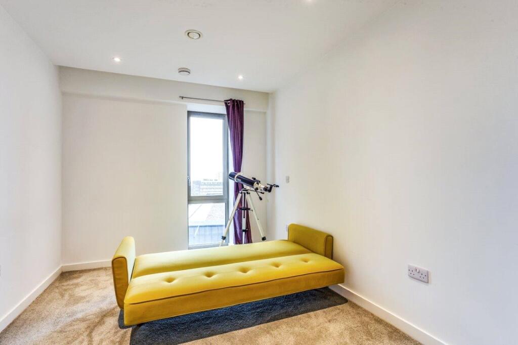 Apartment in Manchester - More