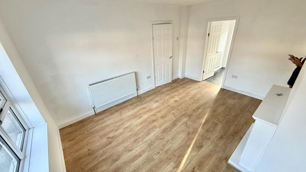 House in Walsall - View 3