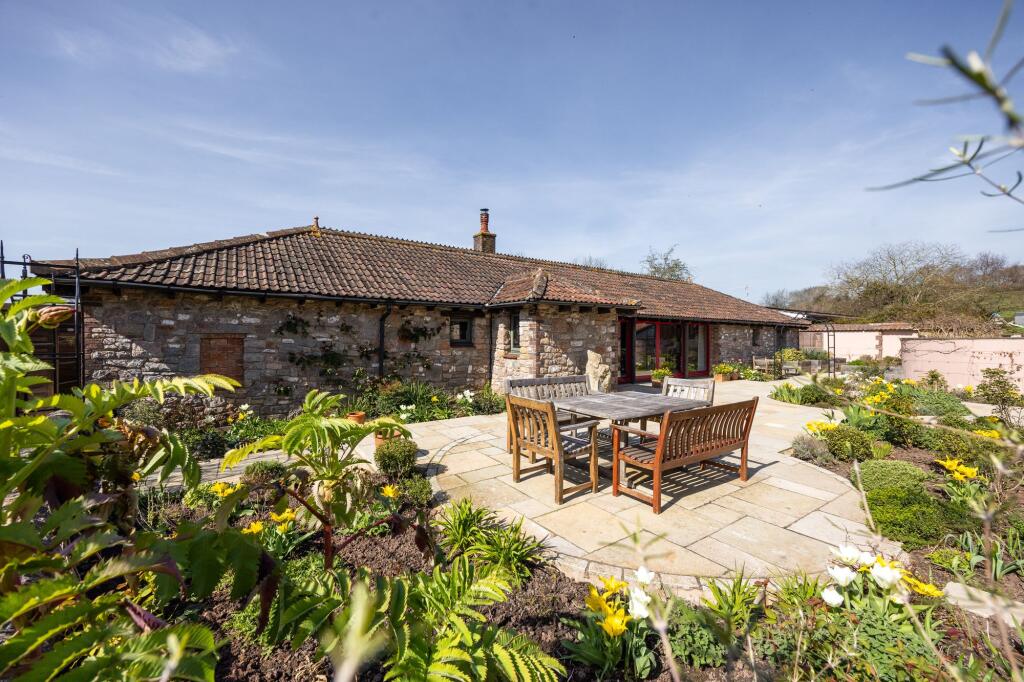 Main image of property: Dinghurst Road, Churchill, BS25