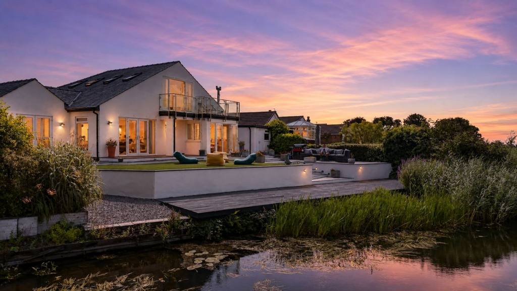 Main image of property: Peacock Crescent, Hest Bank, Lancaster, LA2