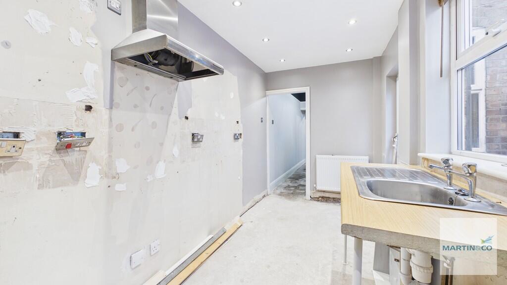 House in Sutton Coldfield, Maney - View 5