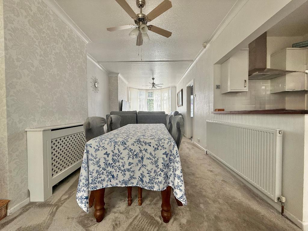 House in Sandwell, West Midlands - More