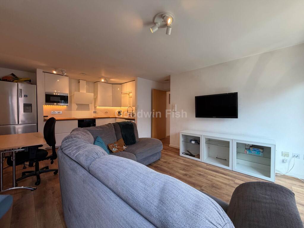 Apartment in Salford, Ordsall - View 4