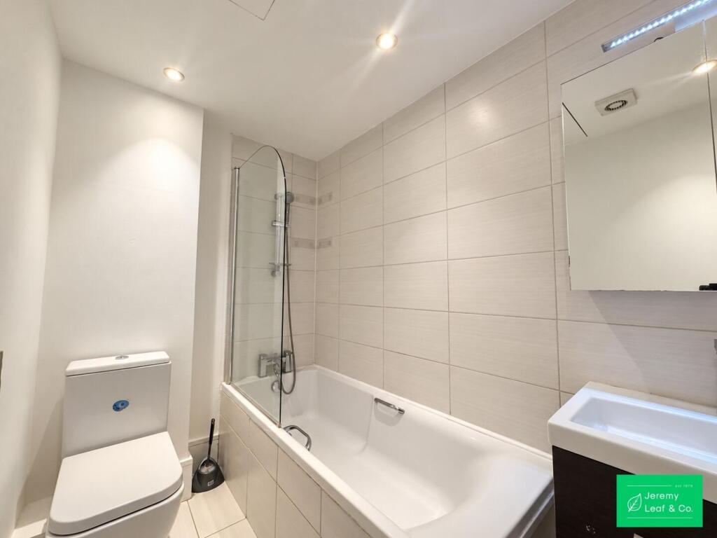 Apartment in London - View 4