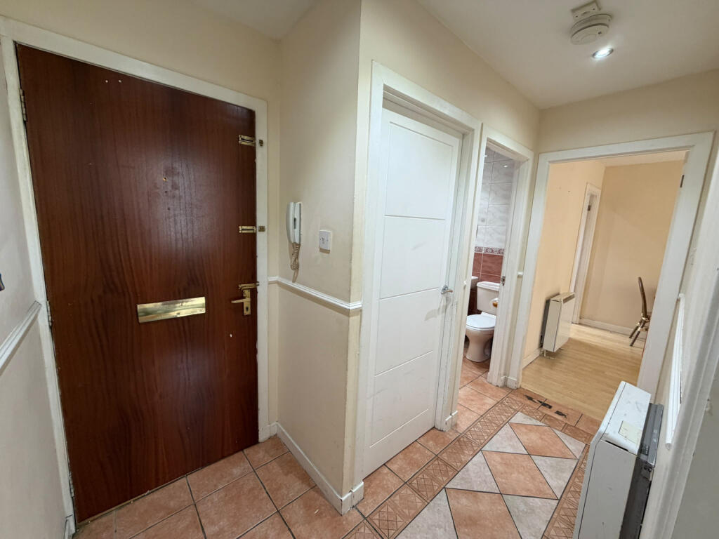 Apartment in Perth - View 5