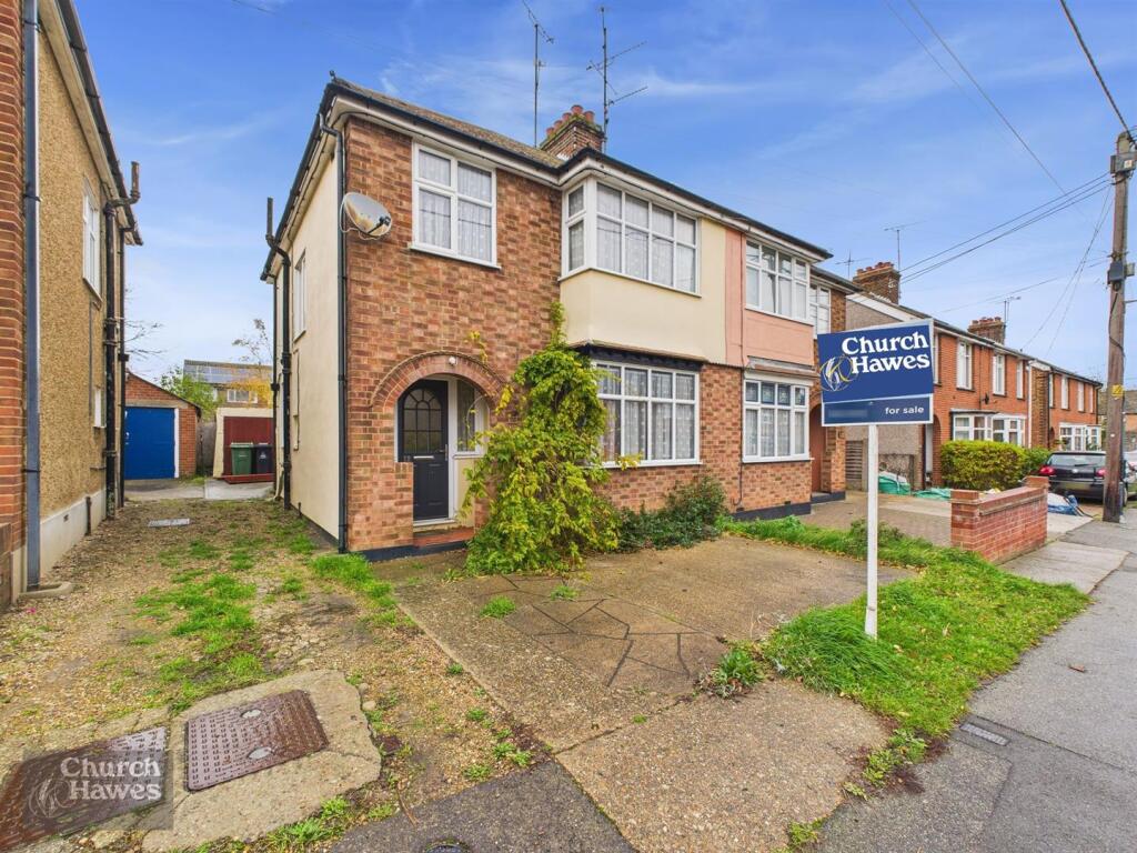 3-bed semi-detached on Washington Road, Maldon, £380,000