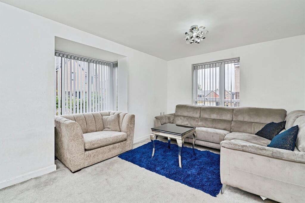 House in Walsall, West Midlands - View 2