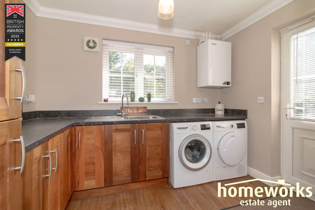House in Breckland, Shipdham - More