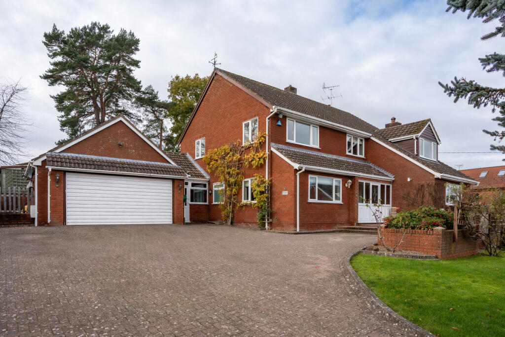 Main image of property: Jenks Orchard New Road Bromyard, Herefordshire, HR7 4AL