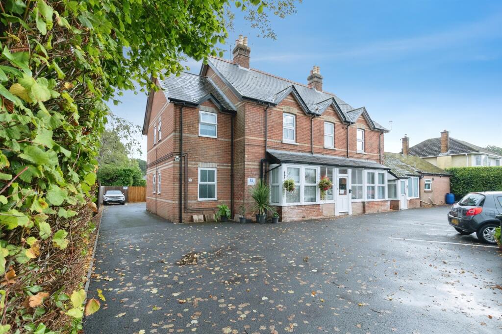 Church Road, Ferndown
