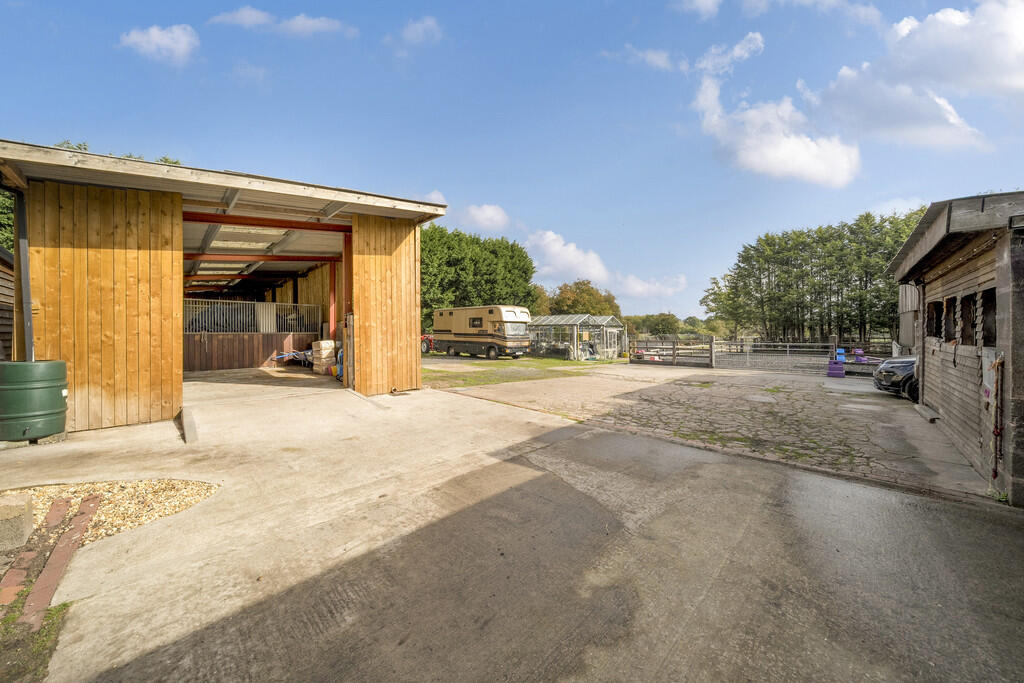 Additional image 2 of Manor Cottage, Rectory Lane, Upton Warren