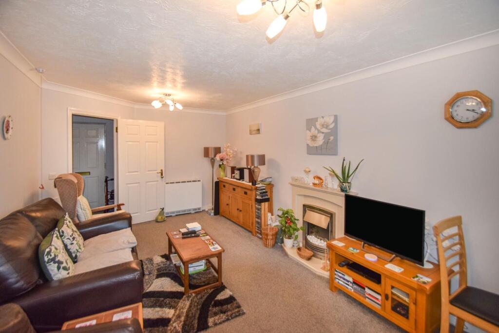 Whitley Road, Eastbourne photo 2