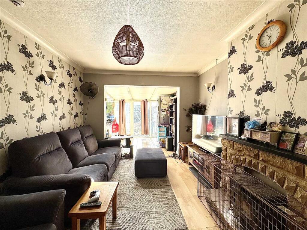 House in London - View 3