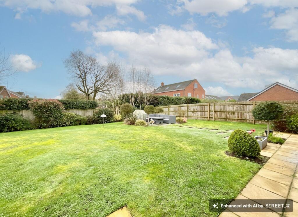 1, Roebuck Drive, Baldwins Gate, ST5 photo 4