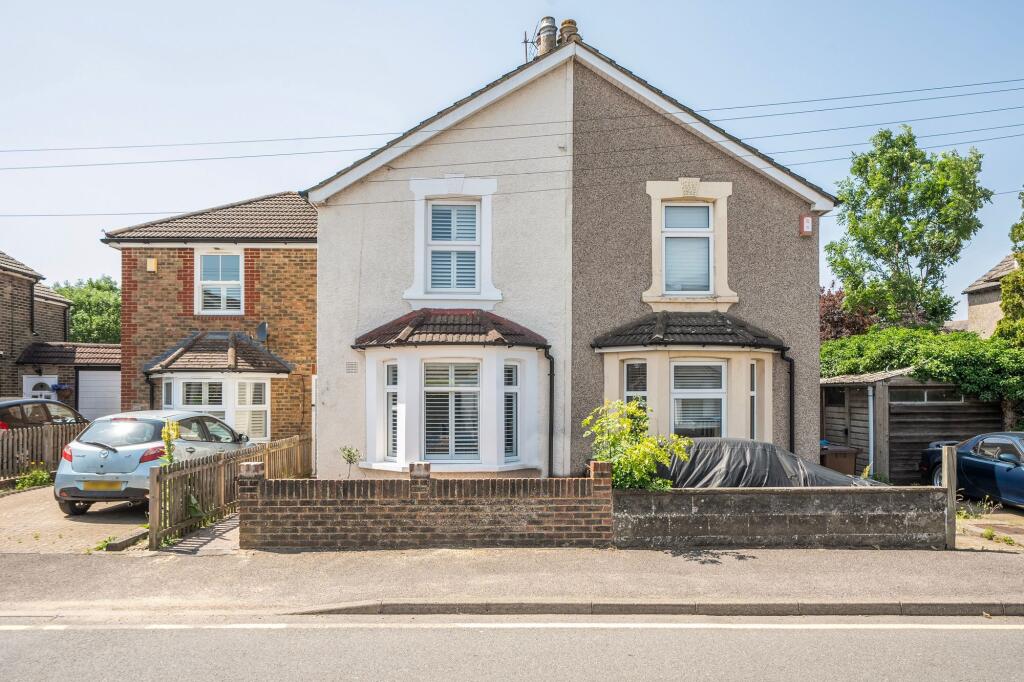 Main image of property: Glebe Road, Warlingham, CR6