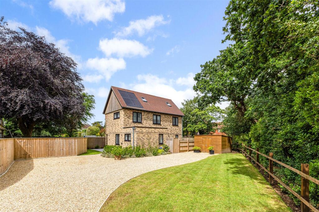 Main image of property: Farmers Walk, Everton, Lymington, Hampshire, SO41