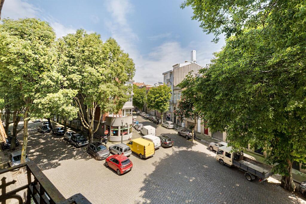 Main image of property: Oporto, Oporto