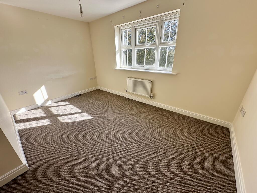 House in Doncaster, South Yorkshire - View 3