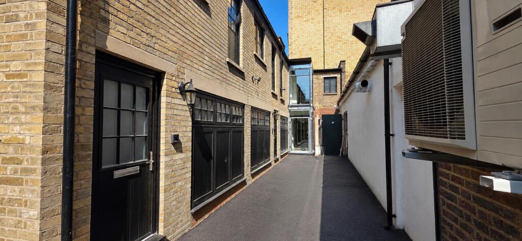 Main image of property: Draycott Mews, New Kings Road, SW6