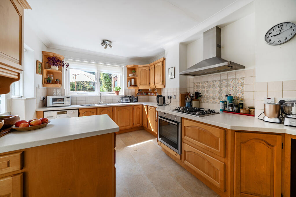 House in London - View 2