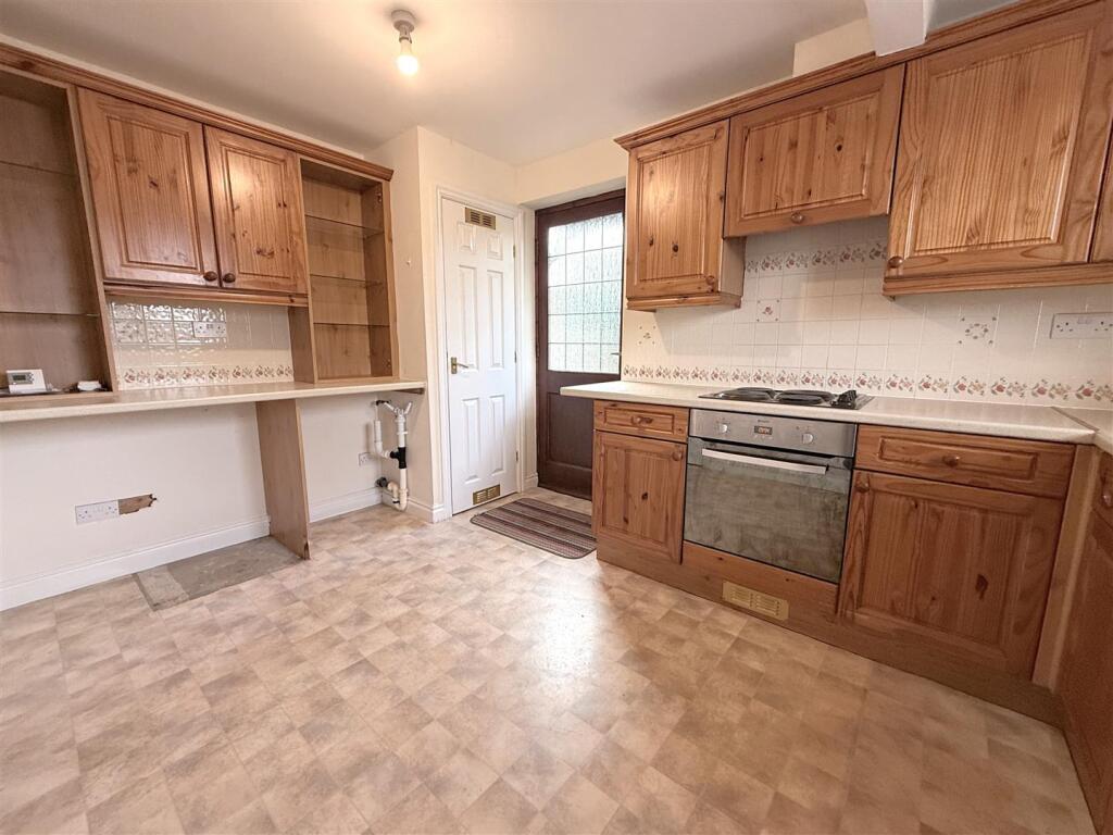 House in Nottingham - View 5