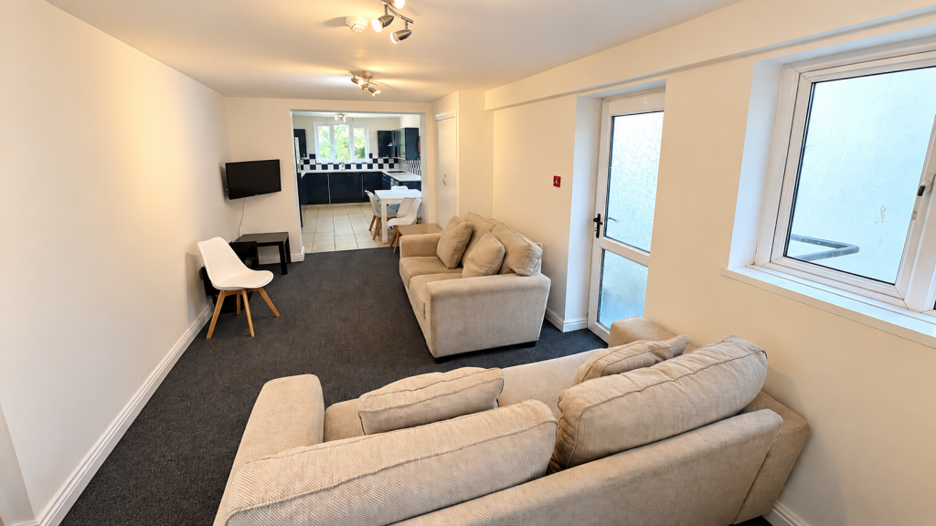 House in Cardiff - View 5