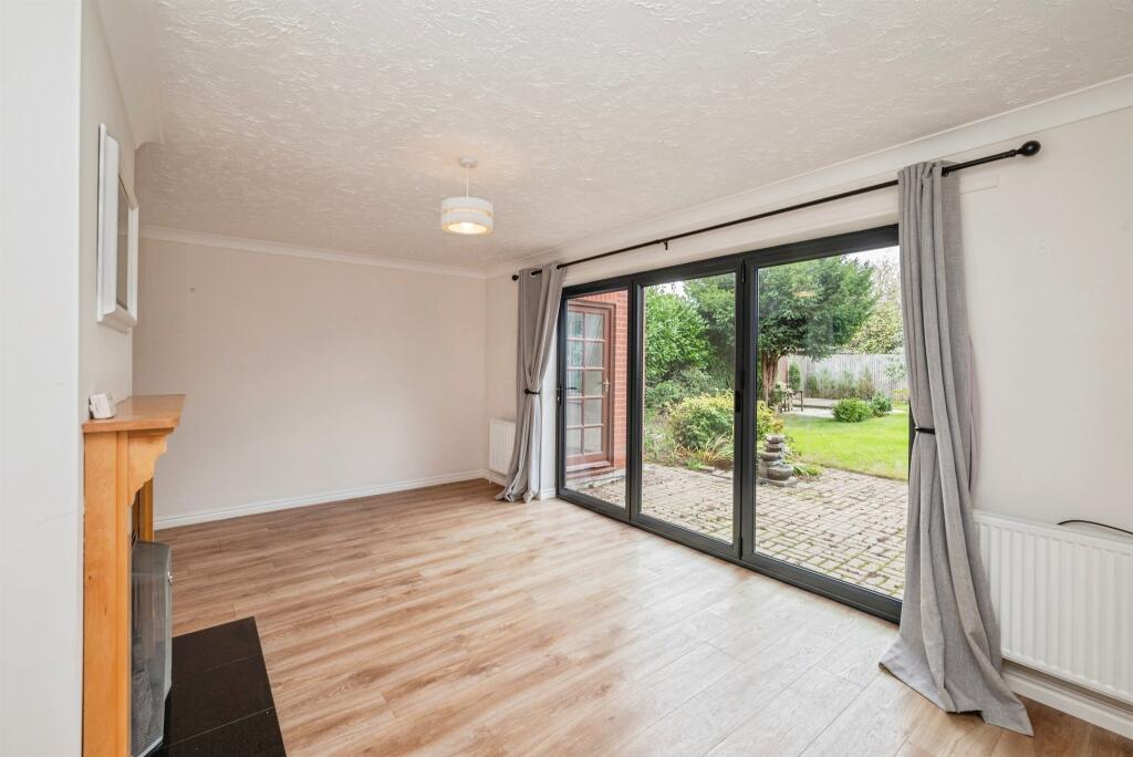 House in Broadland, Reepham - More