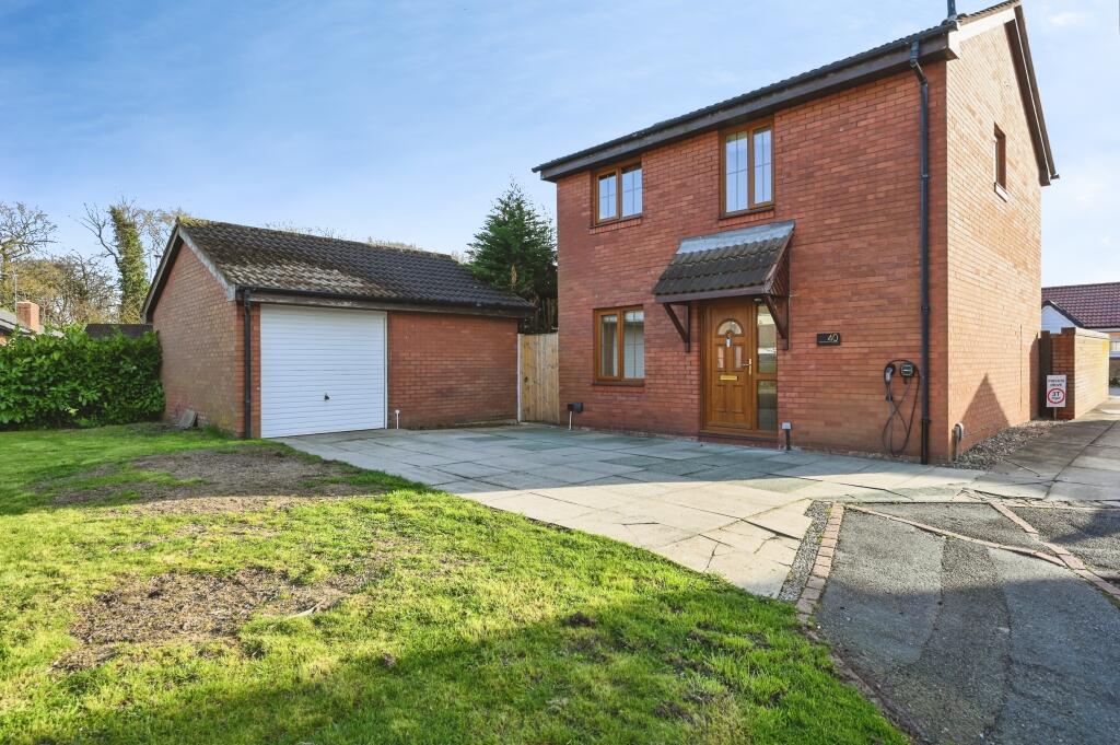 Main image of property: Kilsyth Close, Warrington, WA2