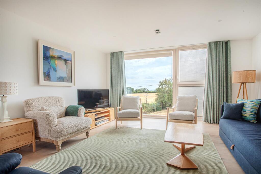 Apartment in Corsham, Wadswick, Box - View 2