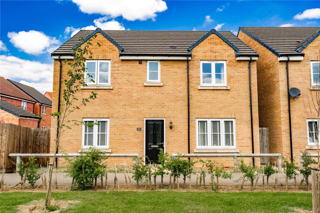 Main image of property: Thornbury Drive, Scartho Top, Grimsby, Lincolnshire, DN33