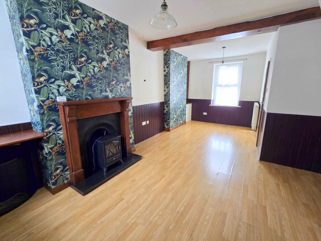 House in Exeter - View 3