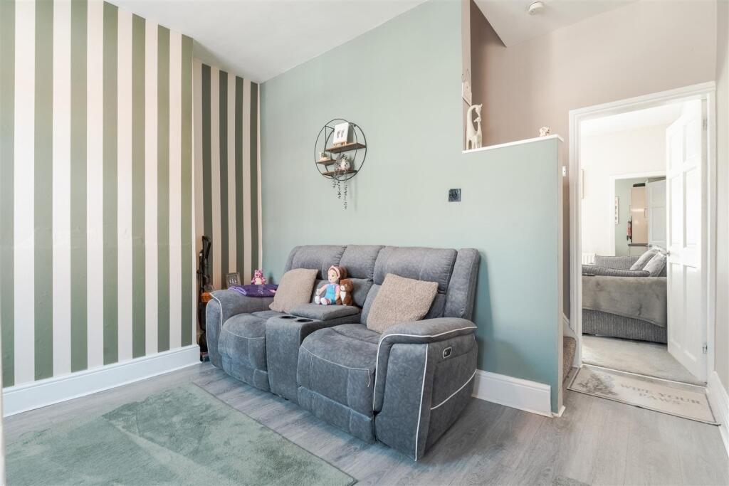 House in Barrow-in-Furness, Hindpool, Barrow - View 4