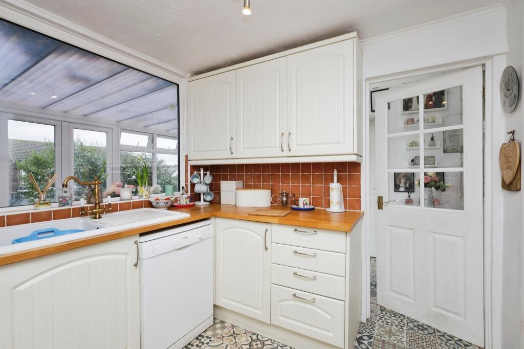 House in Eastbourne, East Sussex - View 5