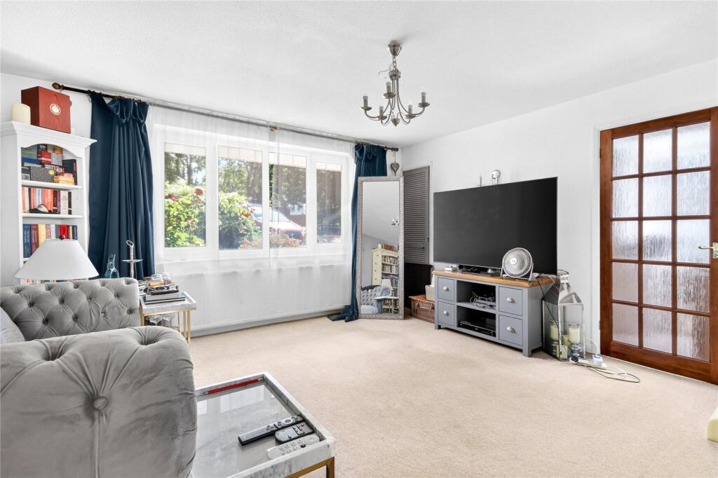 House in Reading - View 5