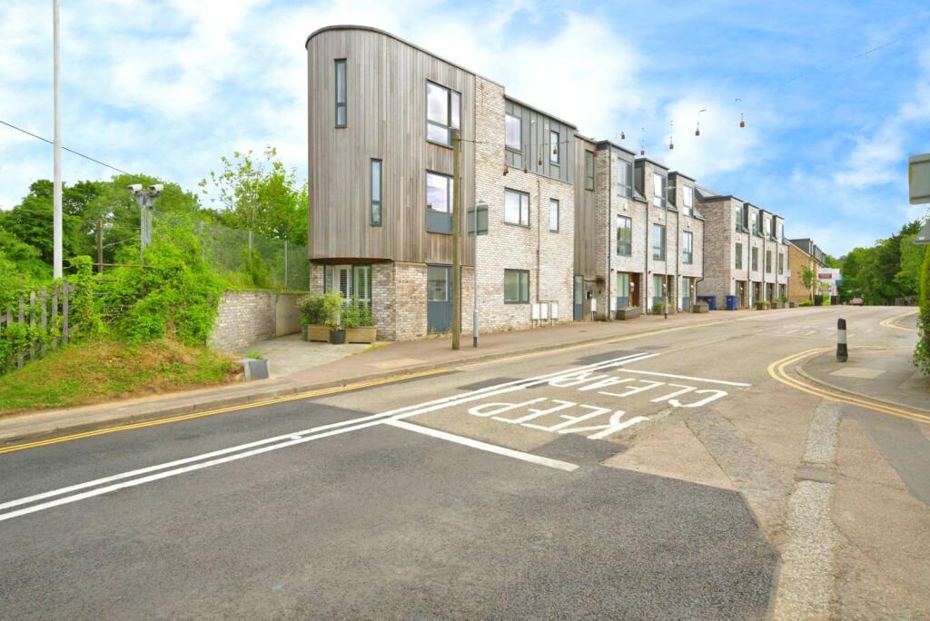 Main image of property: Station Road, Great Shelford, Cambridge, Cambridgeshire, CB22